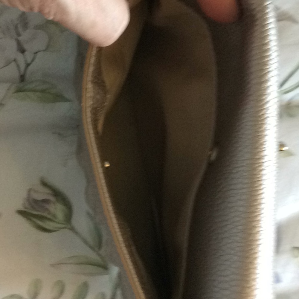 Bag - Picture 3 of 5